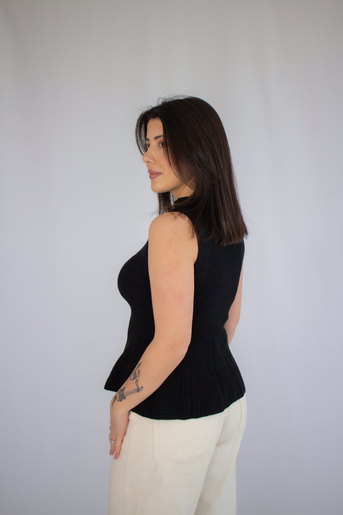Blusa Peplum Helen Preto