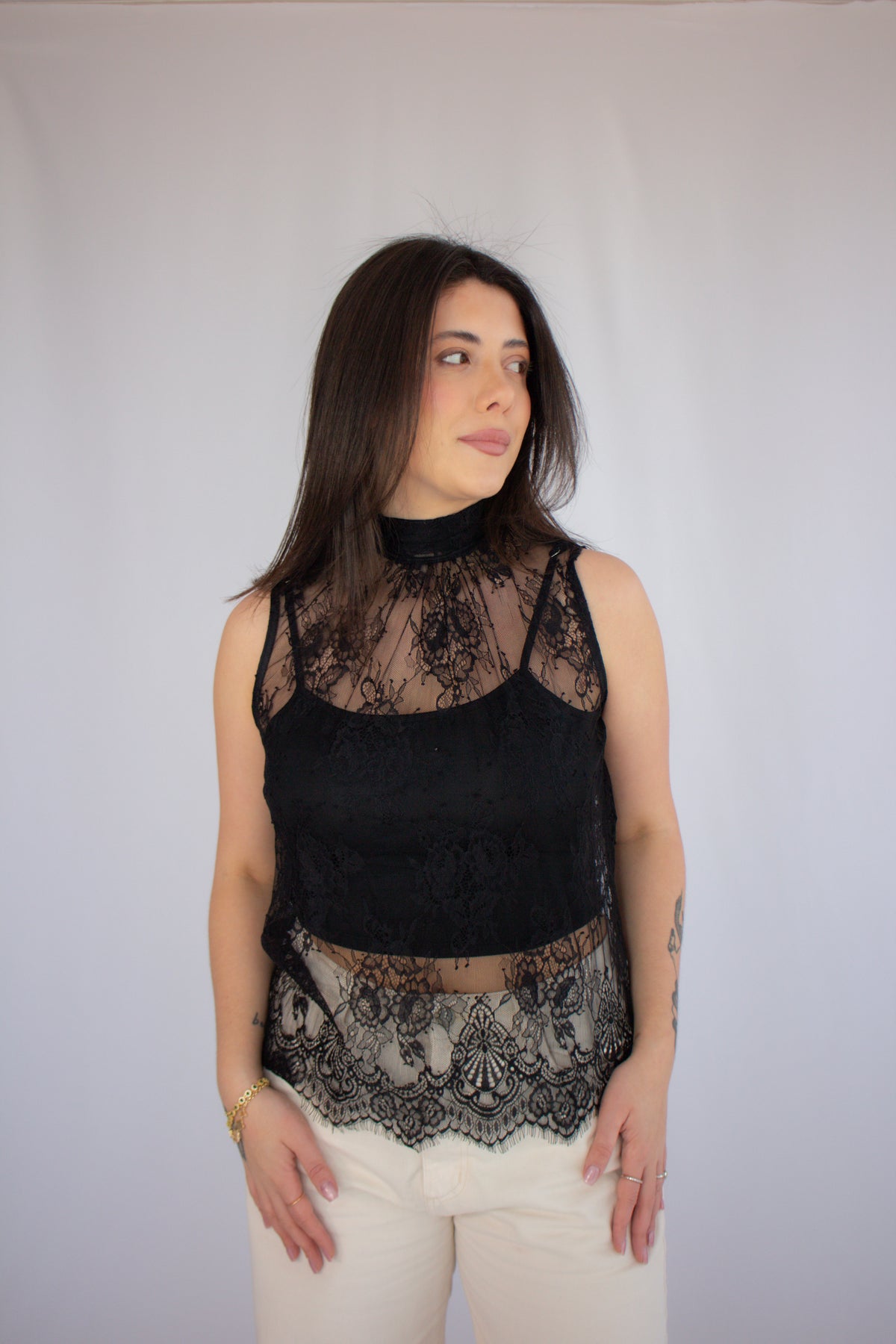 Blusa Renda Carolina Preto